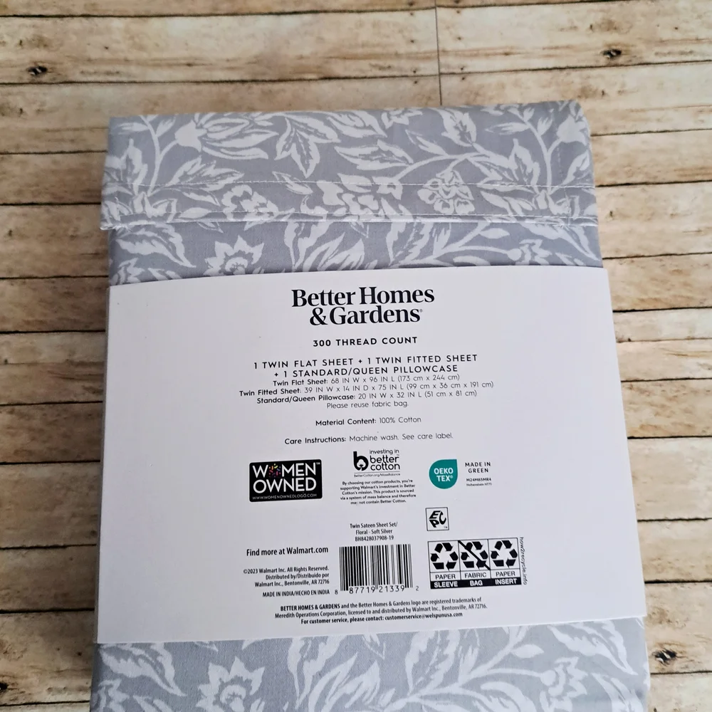 Better Homes & Gardens 300 TC Twin  Floral Sateen Sheet Set in Light Gray
